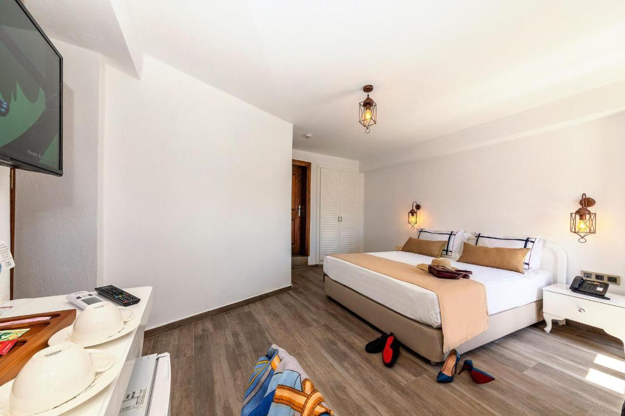 Mets Boutique Hotel 말마리스 외부 사진